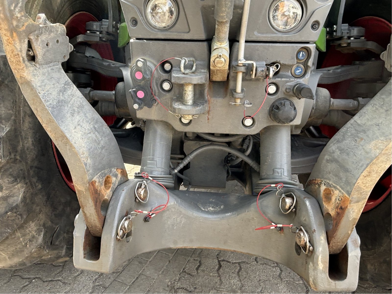 Traktor des Typs Fendt 1050 Vario Gen3 Profi+, Gebrauchtmaschine in Bützow (Bild 4)