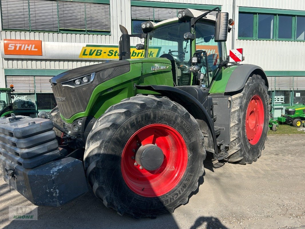 Traktor от тип Fendt 1050 Vario Power-Edition, Gebrauchtmaschine в Barsinghausen OT Groß Munzel (Снимка 1)