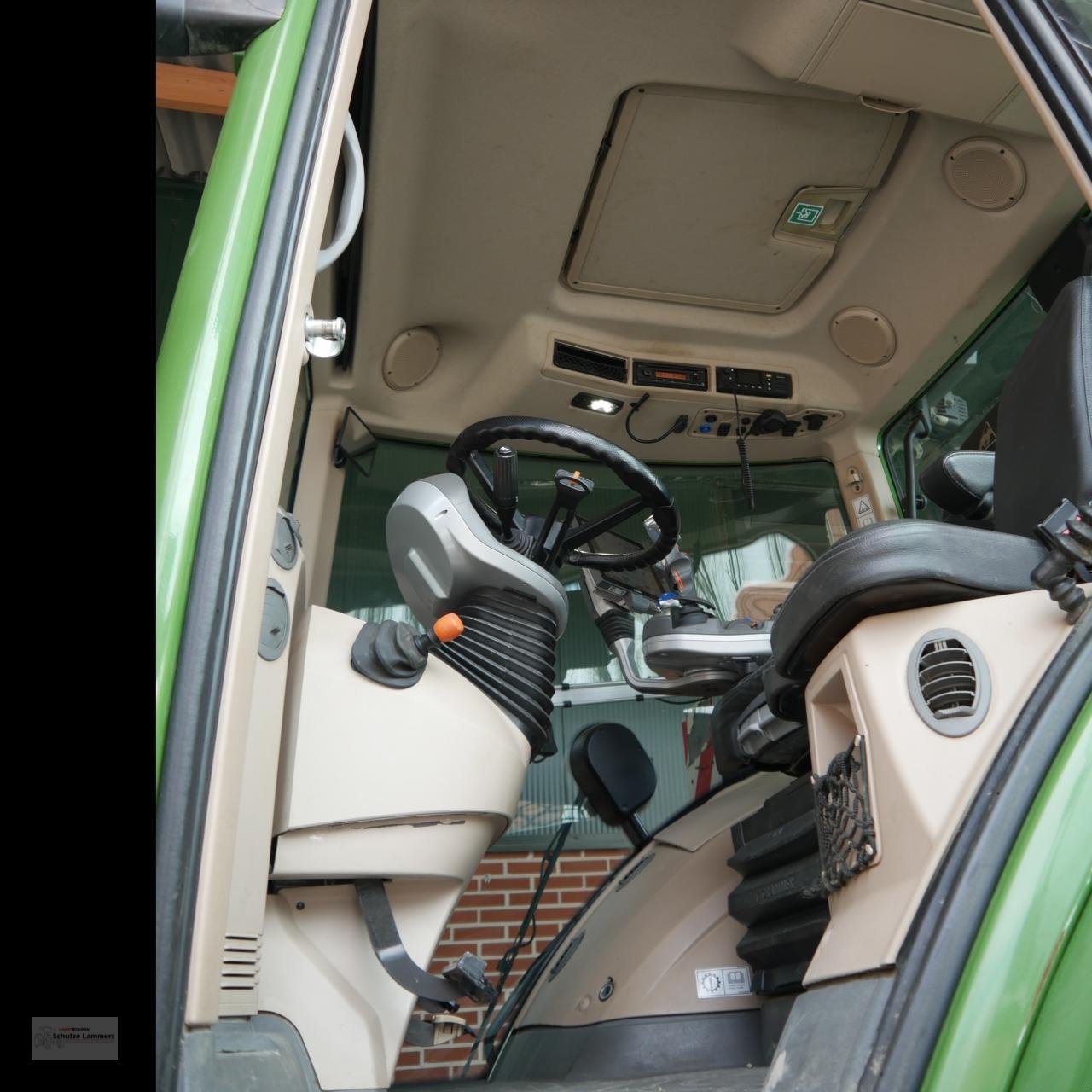 Traktor типа Fendt 1050 Vario Profi Plus GPS, Gebrauchtmaschine в Borken (Фотография 9)