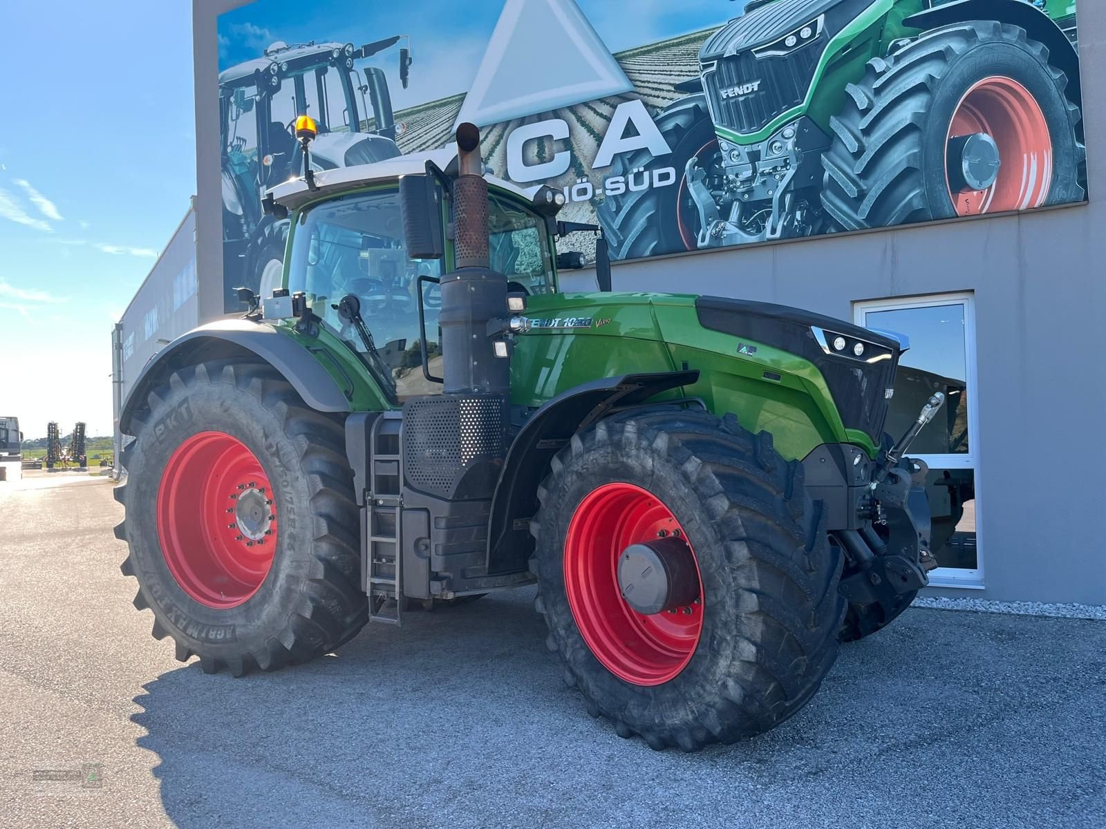 Traktor типа Fendt 1050 Vario ProfiPlus, Gebrauchtmaschine в Gerasdorf (Фотография 11)