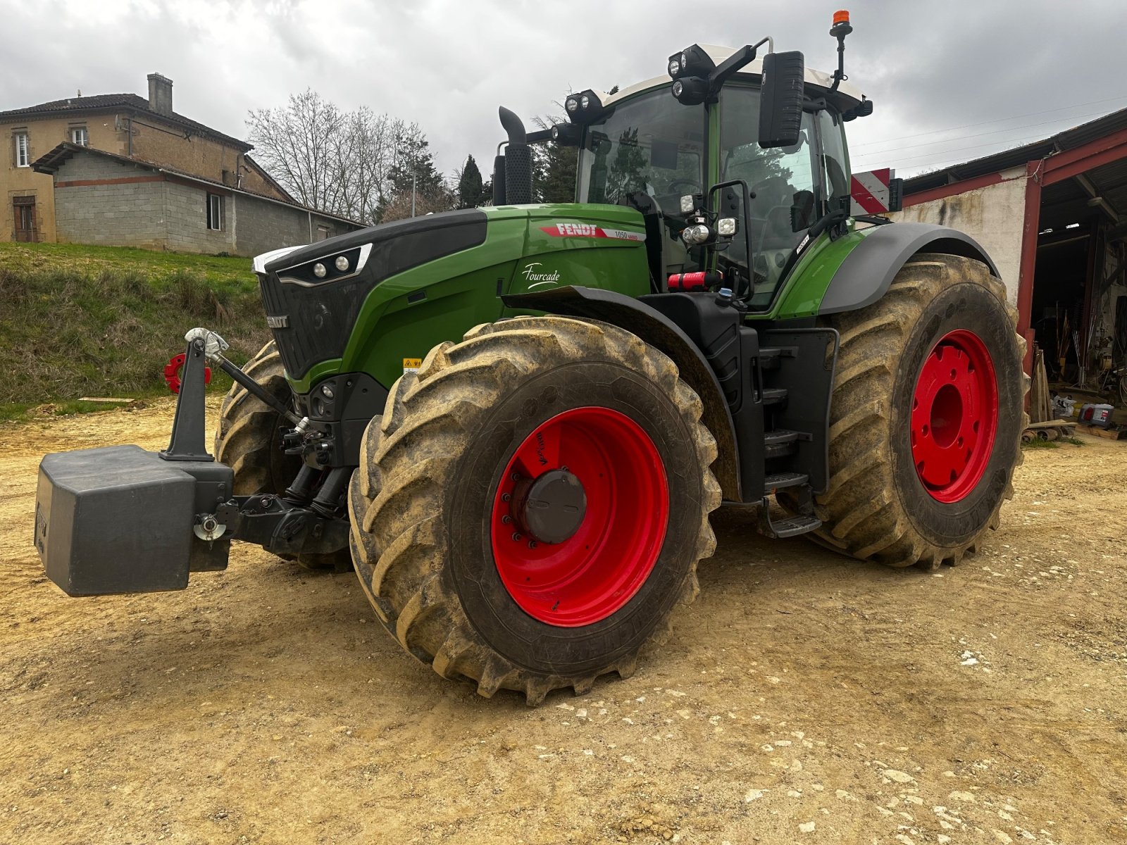 Traktor του τύπου Fendt 1050 Vario ProfiPlus, Gebrauchtmaschine σε Auch (Φωτογραφία 1)