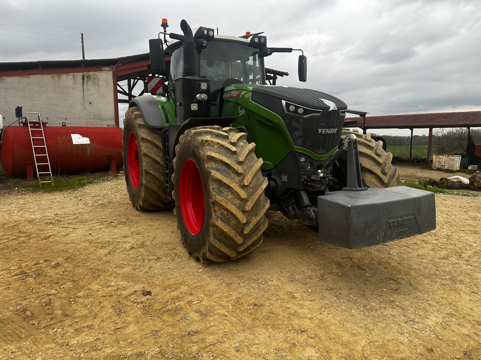 Traktor του τύπου Fendt 1050 Vario ProfiPlus, Gebrauchtmaschine σε Auch (Φωτογραφία 1)