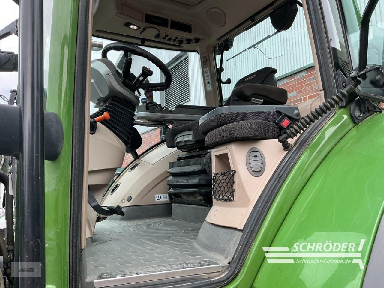 Traktor typu Fendt 1050 VARIO S4 PROFI PLUS - MOTOR NEU, Gebrauchtmaschine v Friedland (Obrázek 19)