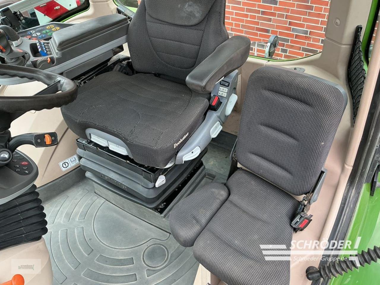 Traktor typu Fendt 1050 VARIO S4 PROFI PLUS - MOTOR NEU, Gebrauchtmaschine v Friedland (Obrázek 22)