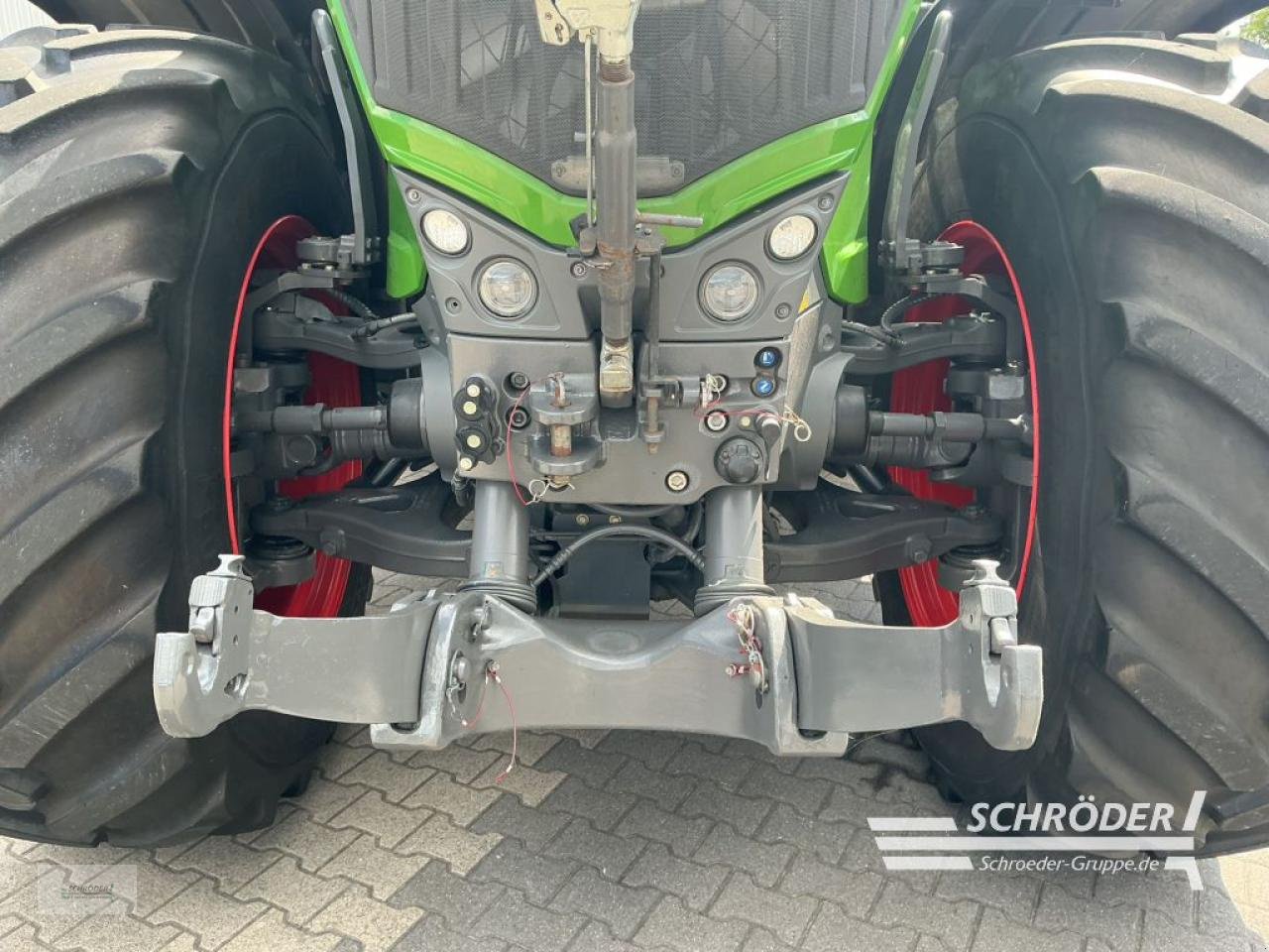 Traktor of the type Fendt 1050 VARIO S4 PROFI PLUS, Gebrauchtmaschine in Lastrup (Picture 11)