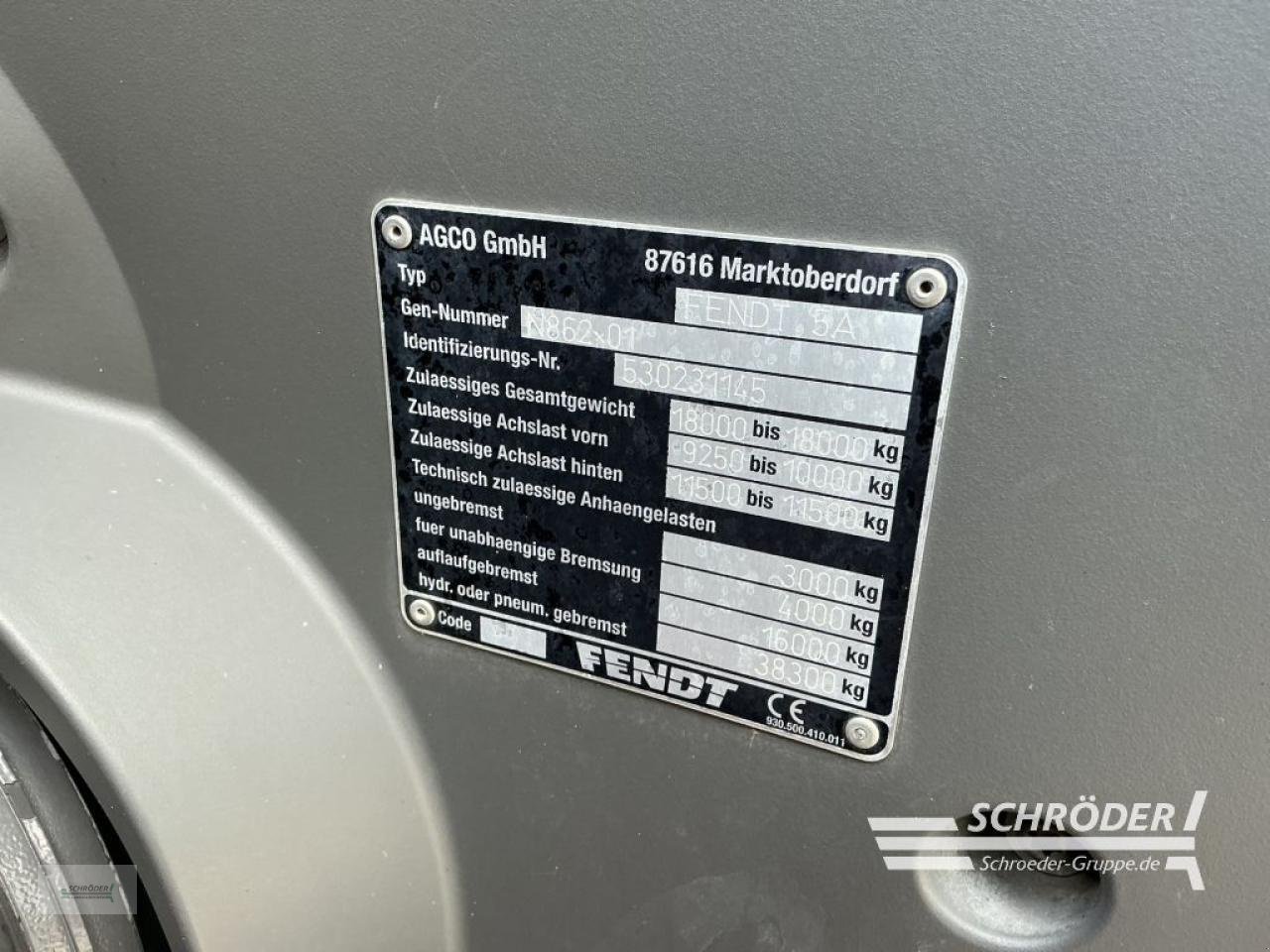 Traktor of the type Fendt 1050 VARIO S4 PROFI PLUS, Gebrauchtmaschine in Lastrup (Picture 26)