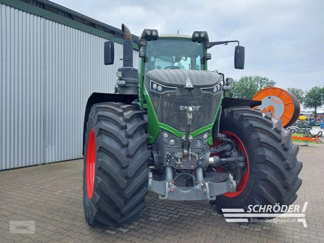 Traktor типа Fendt 1050 VARIO S4 PROFI PLUS, Gebrauchtmaschine в Lastrup (Фотография 3)