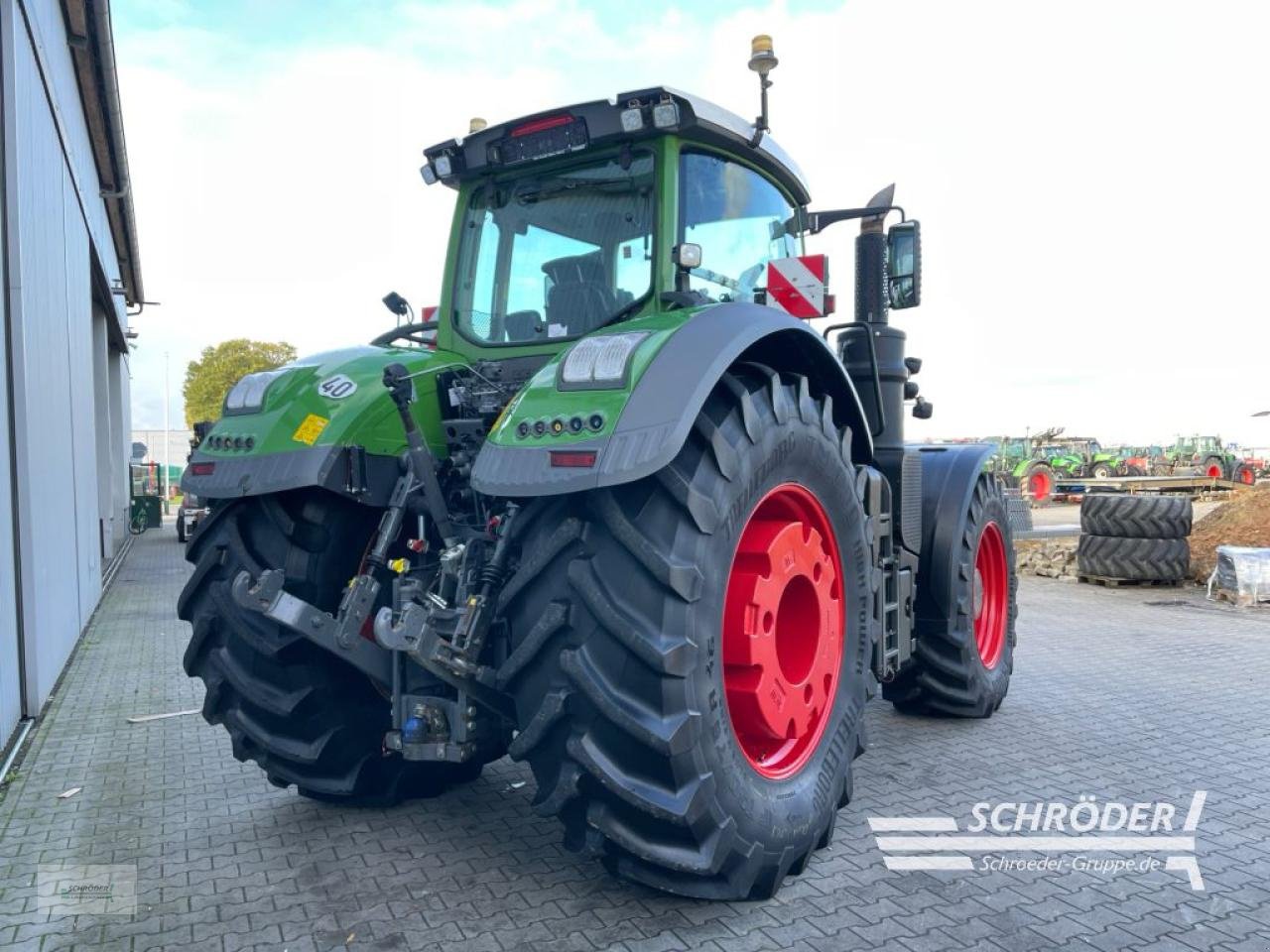 Traktor типа Fendt 1050 VARIO S4 PROFI PLUS, Gebrauchtmaschine в Wardenburg (Фотография 3)