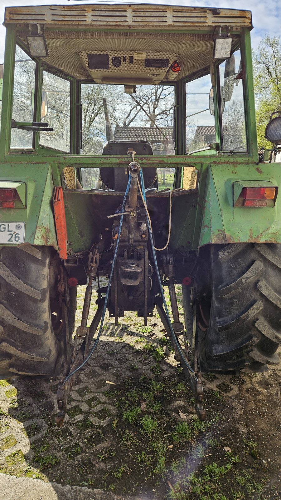 Traktor des Typs Fendt 106 LS, Gebrauchtmaschine in Saaldorf-Surheim (Bild 2)