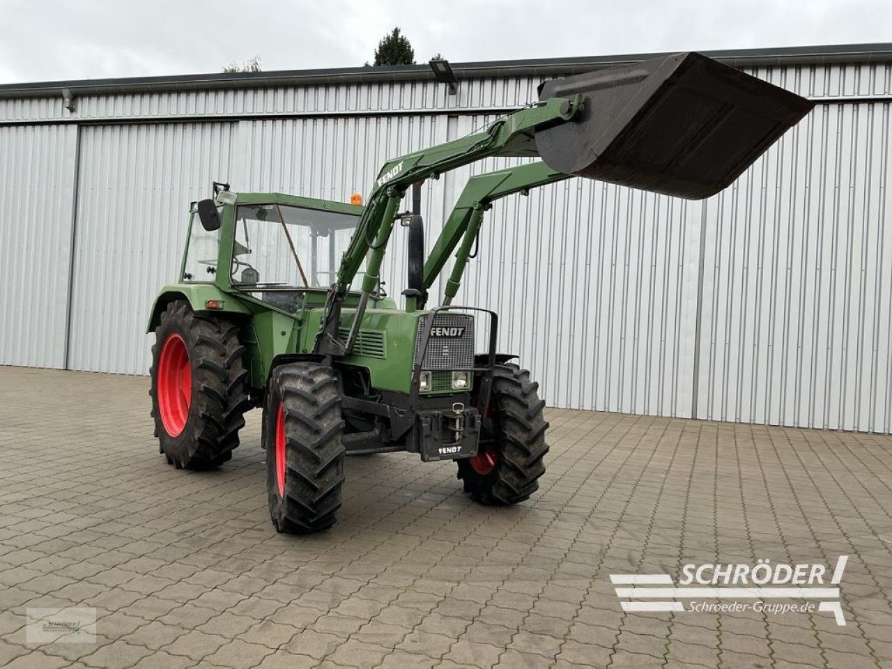 Traktor типа Fendt 108 FWA 278S, Gebrauchtmaschine в Hemmoor (Фотография 1)