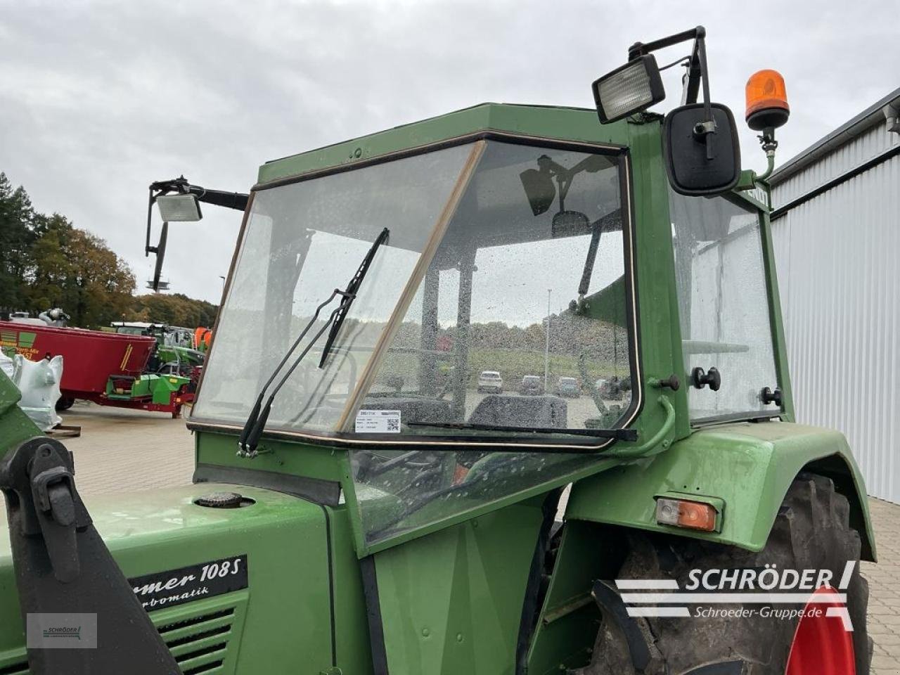 Traktor типа Fendt 108 FWA 278S, Gebrauchtmaschine в Hemmoor (Фотография 13)