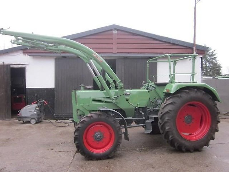 Traktor des Typs Fendt 108, Gebrauchtmaschine in Ziegenhagen (Bild 1)
