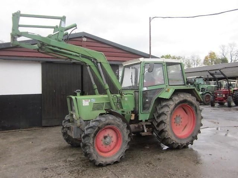 Traktor des Typs Fendt 108, Gebrauchtmaschine in Ziegenhagen (Bild 1)