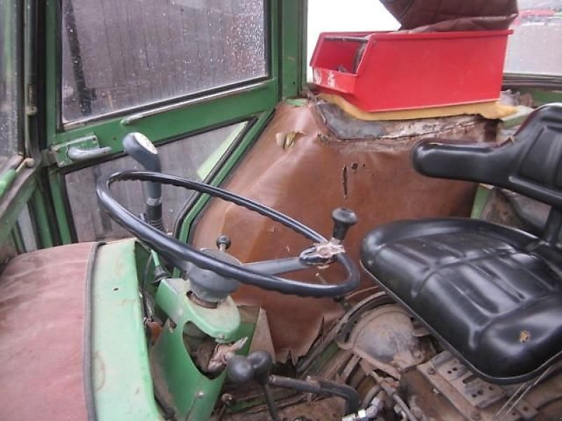 Traktor des Typs Fendt 108, Gebrauchtmaschine in Ziegenhagen (Bild 4)