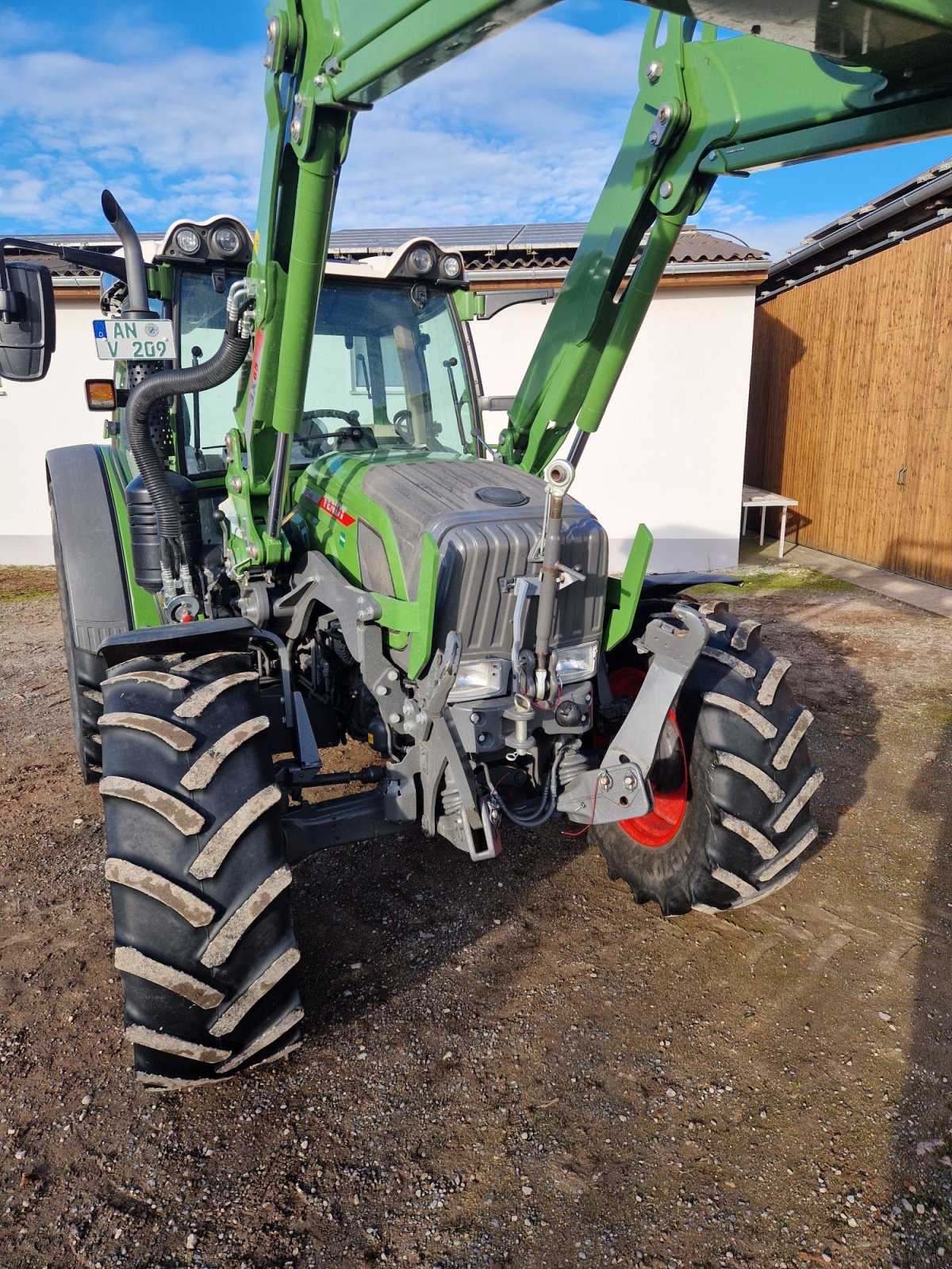 Traktor typu Fendt 207 S Vario S3 (optimiert zu 211), Gebrauchtmaschine v Ansbach (Obrázek 2)