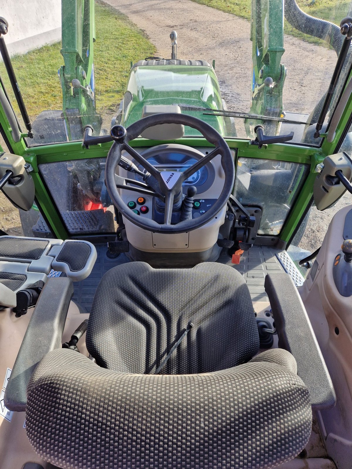 Traktor typu Fendt 207 S Vario S3 (optimiert zu 211), Gebrauchtmaschine v Ansbach (Obrázek 14)