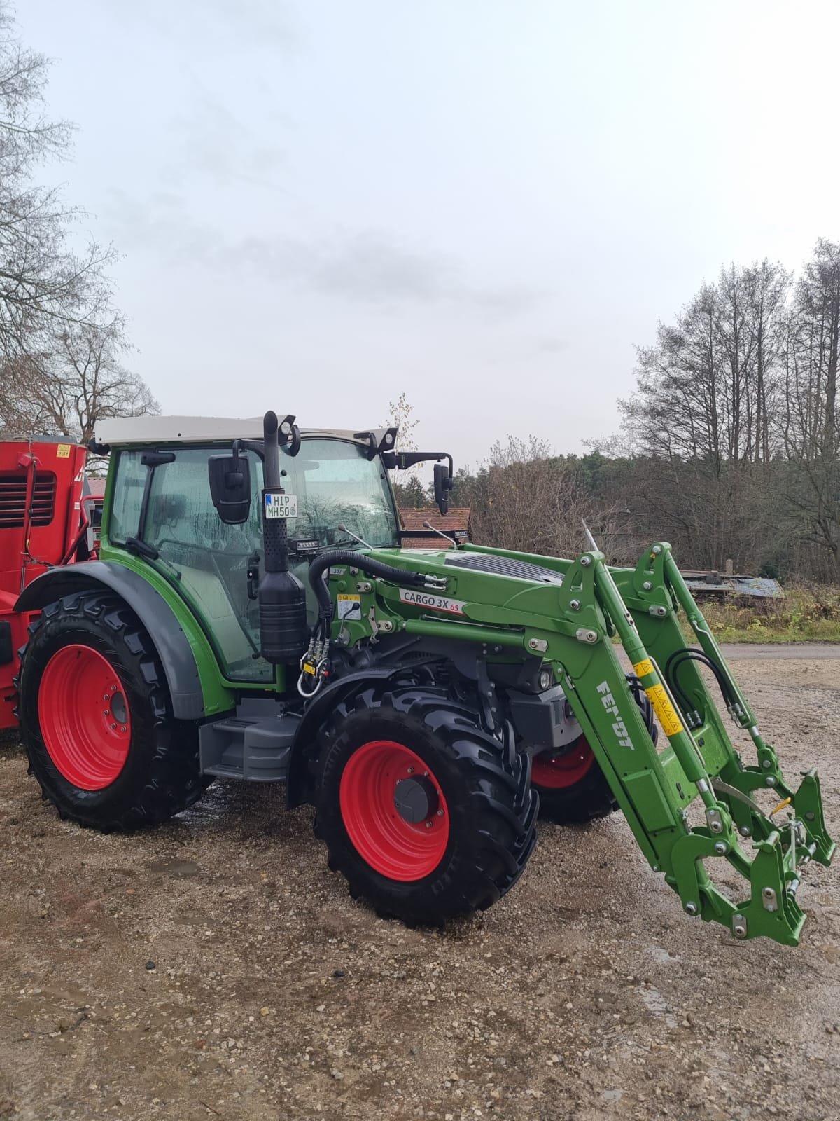 Traktor типа Fendt 207 Vario 211 210 209 Frontlader, Gebrauchtmaschine в Hilpoltstein (Фотография 3)