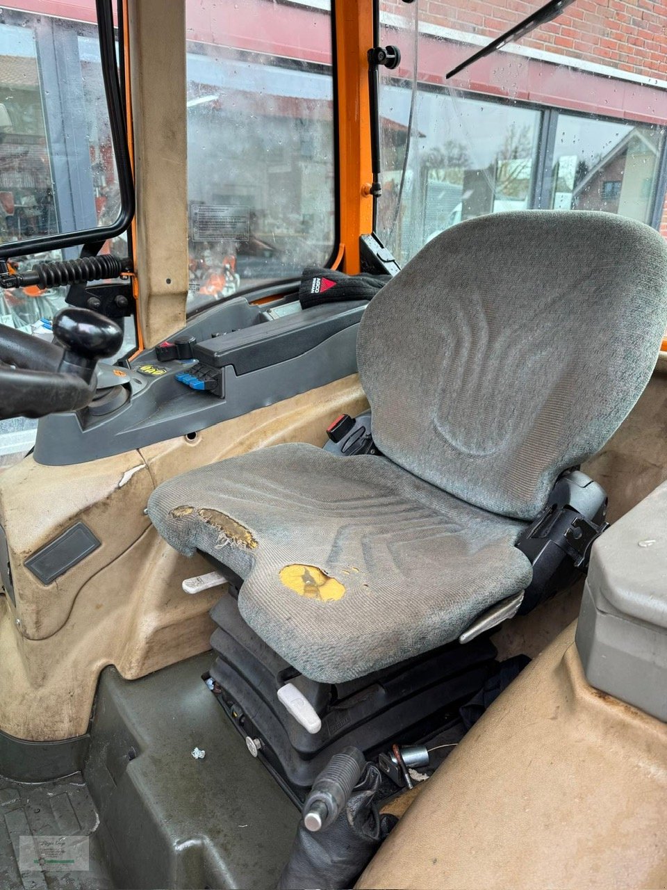 Traktor typu Fendt 207 Vario TMS, Gebrauchtmaschine w Bad Zwischenahn (Zdjęcie 4)