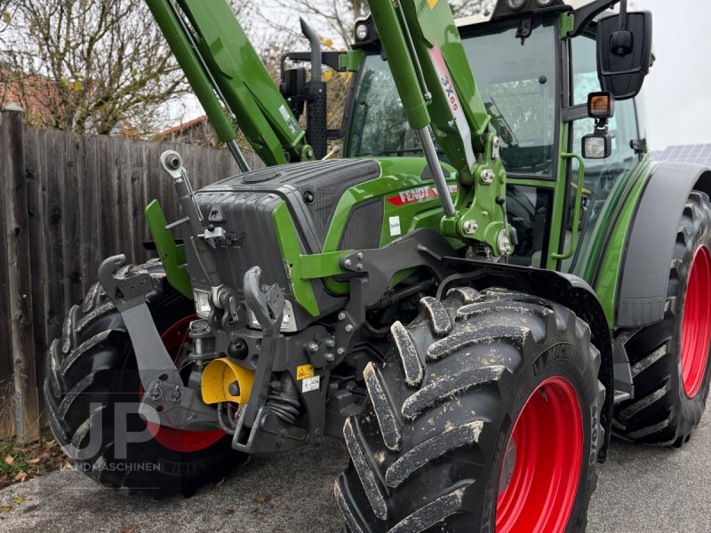 Traktor типа Fendt 207 Vario TMS, Gebrauchtmaschine в Kastl (Фотография 1)