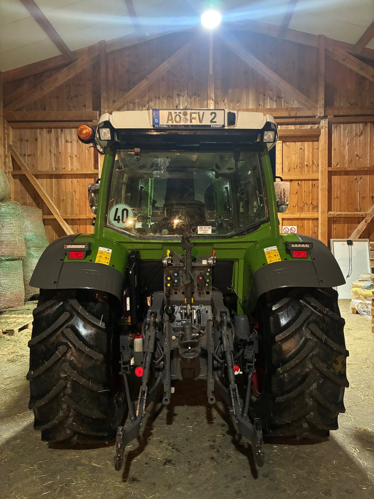 Traktor типа Fendt 207 Vario, Gebrauchtmaschine в Unterneukirchen (Фотография 3)