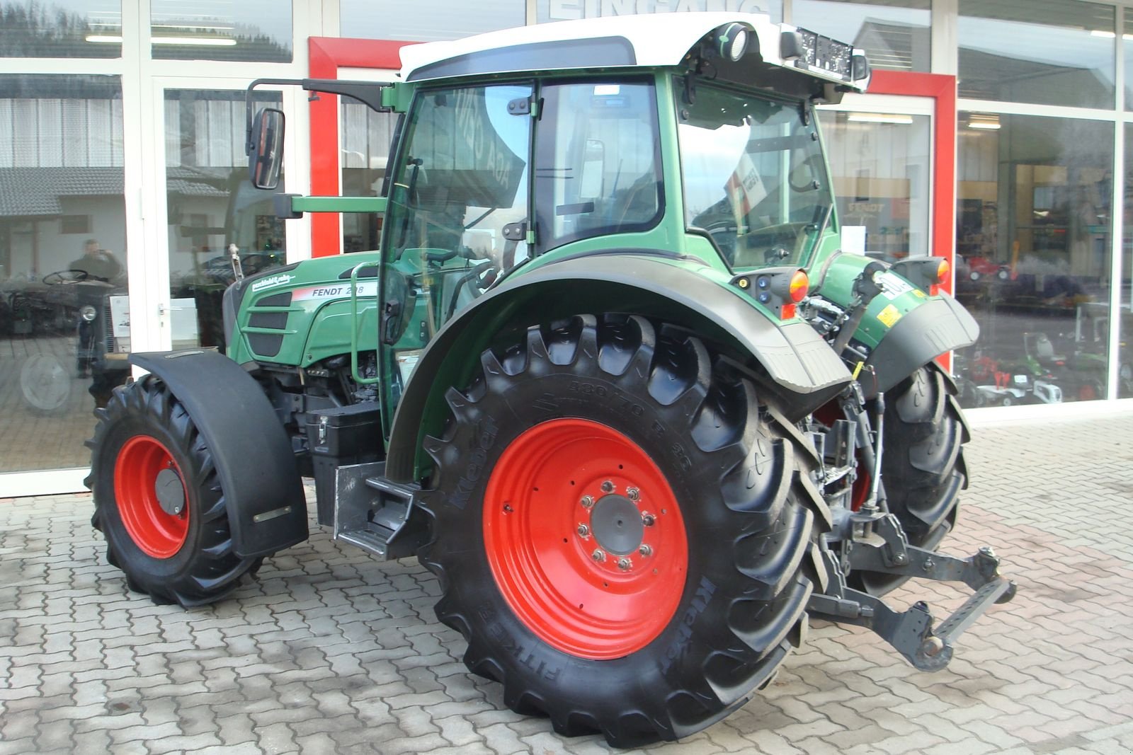 Traktor типа Fendt 208 Vario (Gen1), Gebrauchtmaschine в Judenburg (Фотография 21)