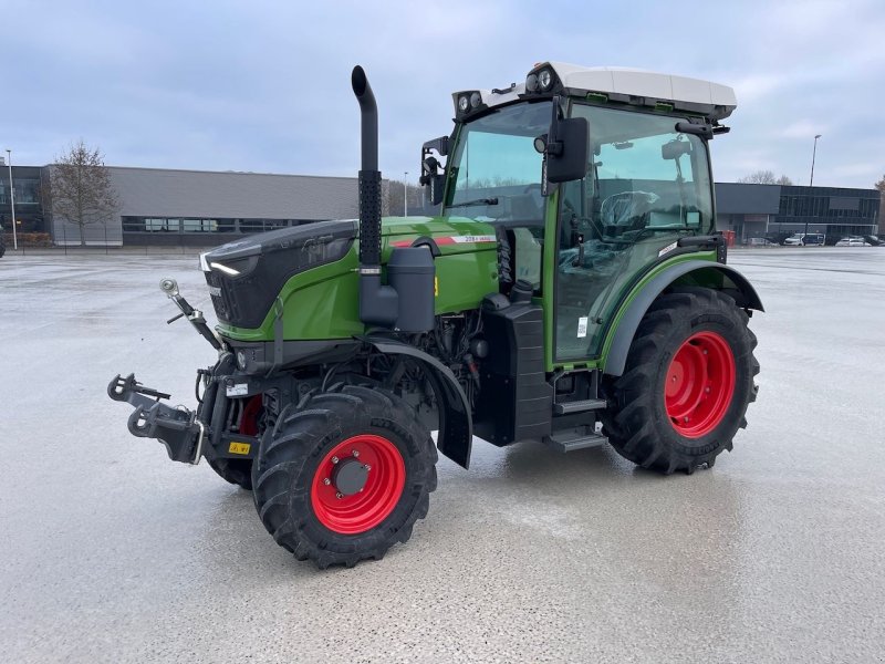 Traktor типа Fendt 208F Vario, Neumaschine в Holten (Фотография 1)