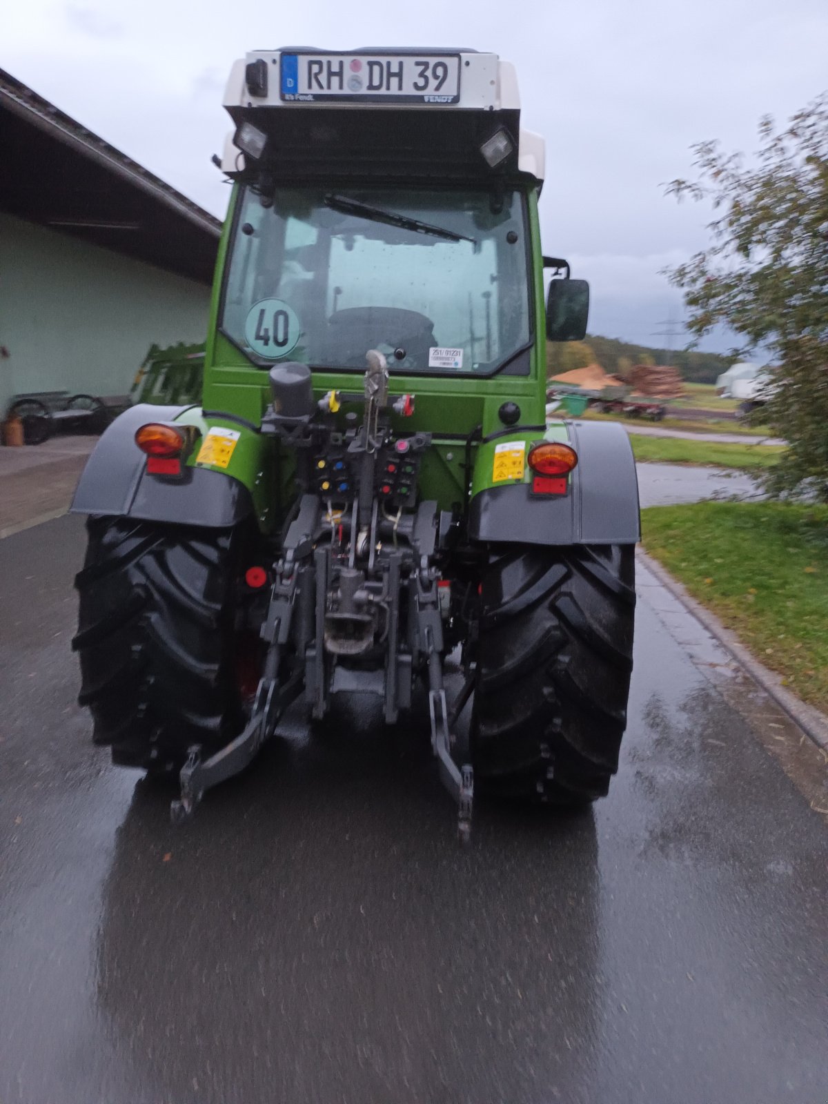 Traktor des Typs Fendt 209 P Vario, Gebrauchtmaschine in Allersberg (Bild 4)