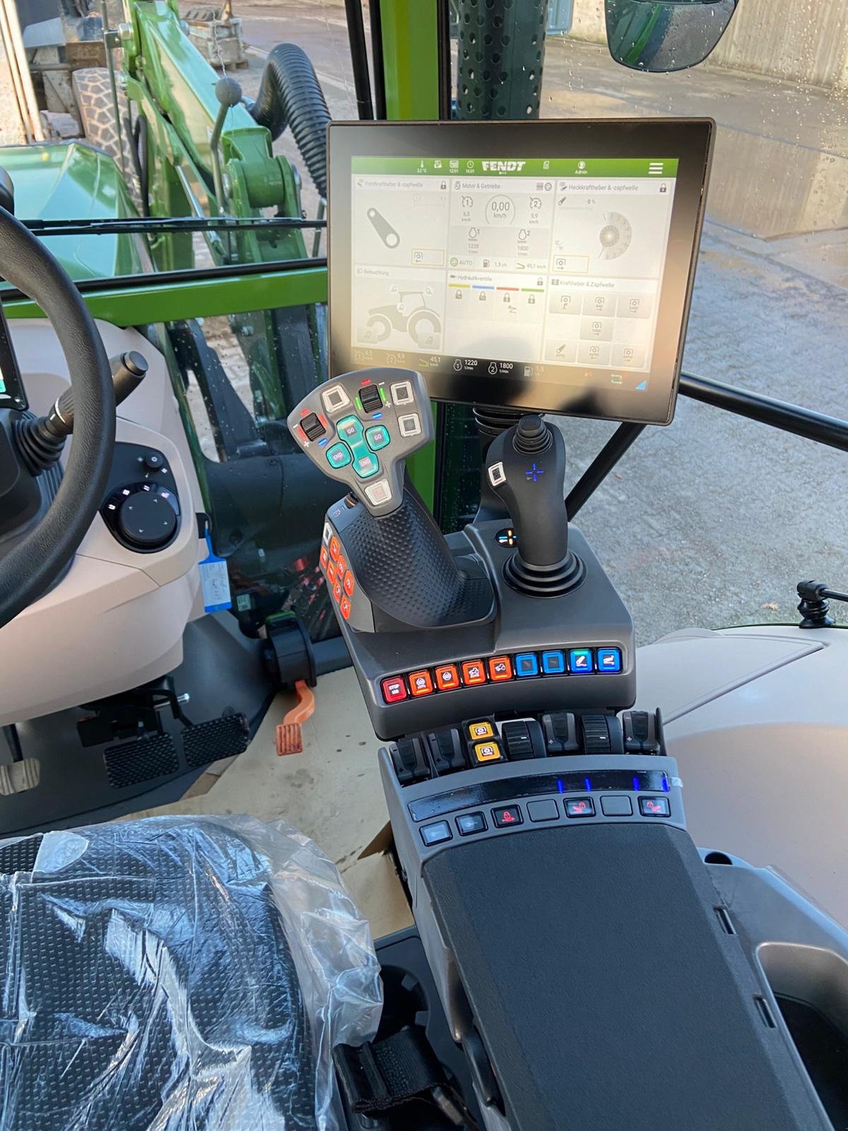 Traktor des Typs Fendt 209 S Vario Gen3, Neumaschine in Dietenhofen (Bild 8)
