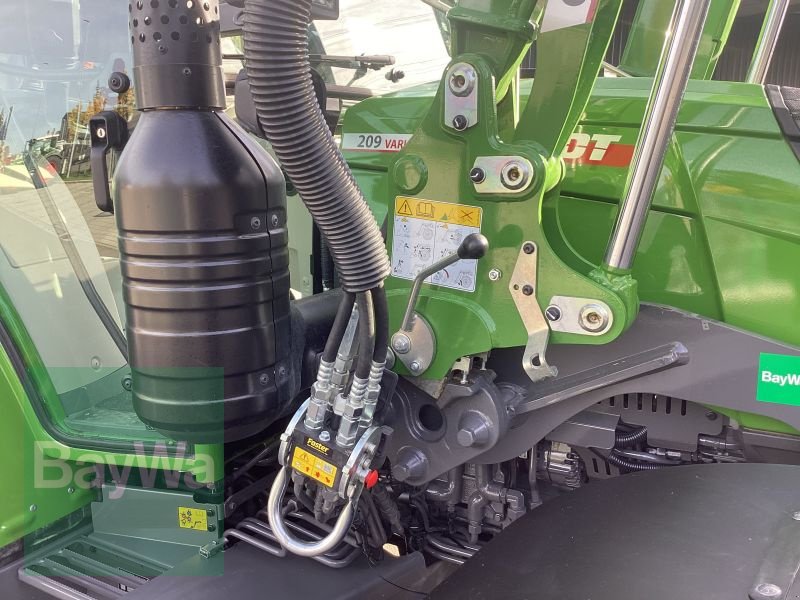 Traktor des Typs Fendt 209 S VARIO PROFI S2, Gebrauchtmaschine in Nuertingen (Bild 8)