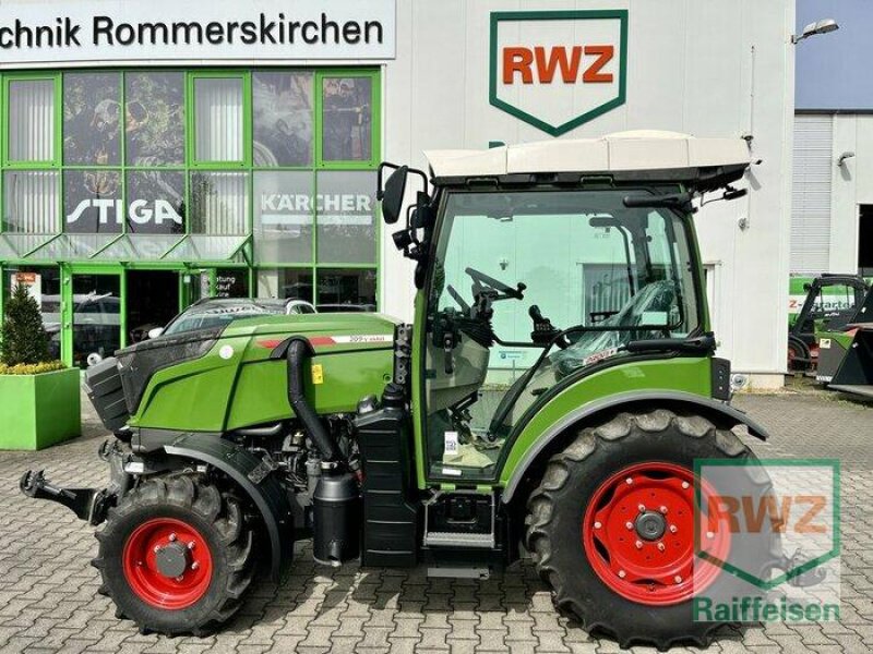 Traktor des Typs Fendt 209 V Gen3 Profi+ Schmalspur, Vorführmaschine in Rommerskirchen (Bild 1)