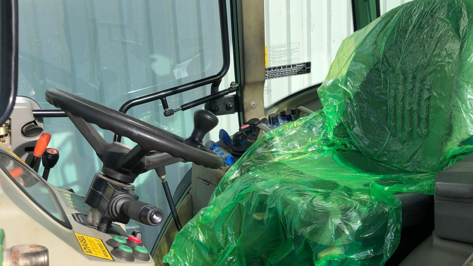 Traktor des Typs Fendt 209 V Med Frontlift + Front PTO, Gebrauchtmaschine in Rødekro (Bild 10)