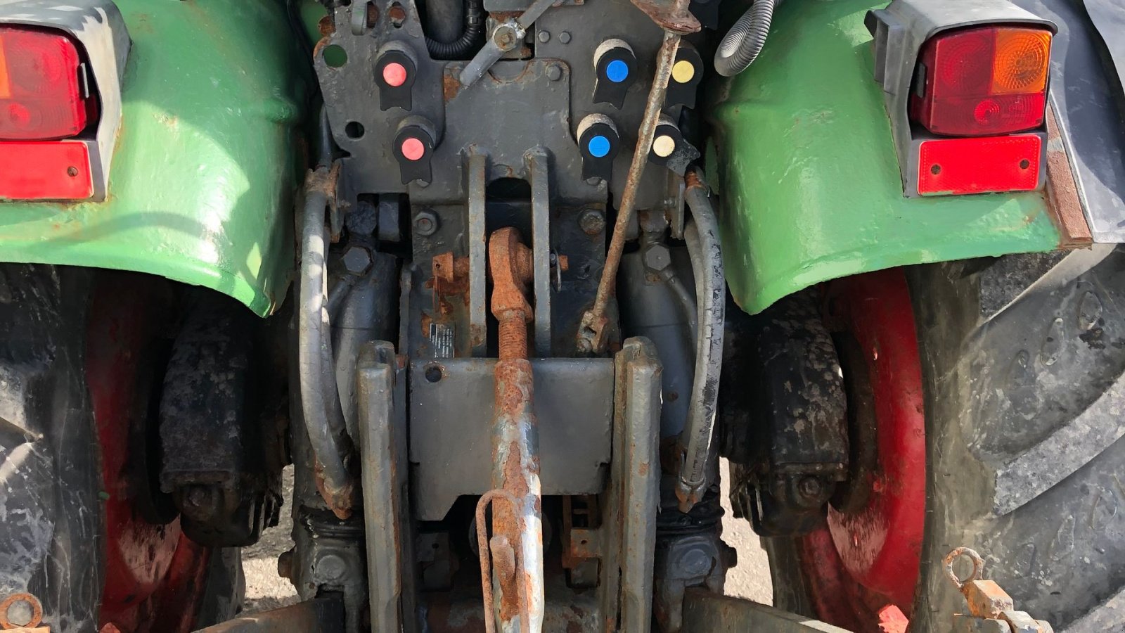 Traktor des Typs Fendt 209 V Med Frontlift + Front PTO, Gebrauchtmaschine in Rødekro (Bild 9)