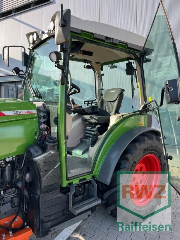 Traktor za tip Fendt 209 V VarioGen3, Gebrauchtmaschine u Herxheim (Slika 3)