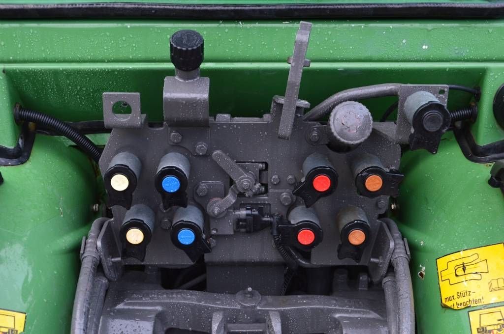 Traktor des Typs Fendt 209 VA Vario Smalspoor/Fruitteelttractor, Gebrauchtmaschine in Erichem (Bild 11)