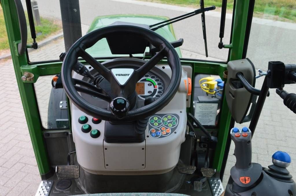 Traktor des Typs Fendt 209 VA Vario Smalspoortractor/Fruitteelt tractor, Gebrauchtmaschine in Erichem (Bild 2)
