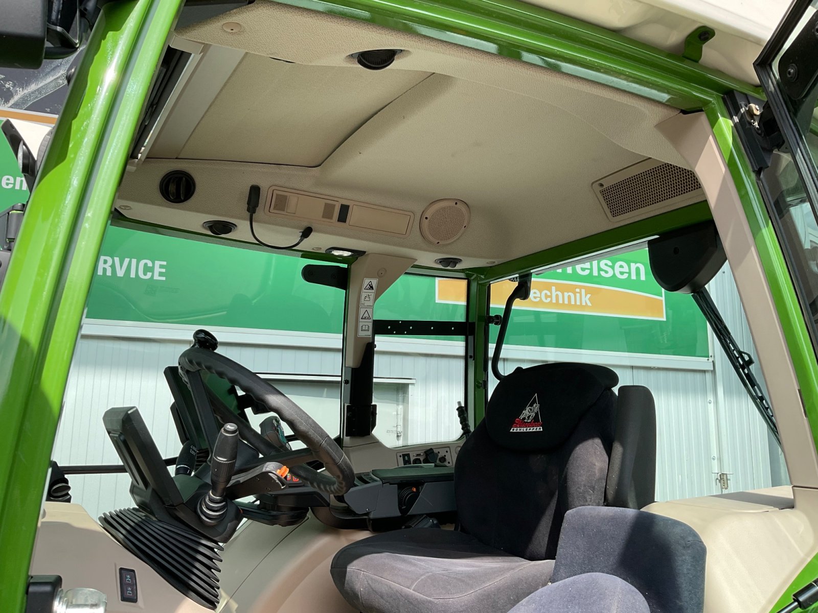 Traktor typu Fendt 209 Vario Gen.3 Profi Plus Setting 2  RTK (210/211), Gebrauchtmaschine w Mühlhausen-Ehingen (Zdjęcie 4)