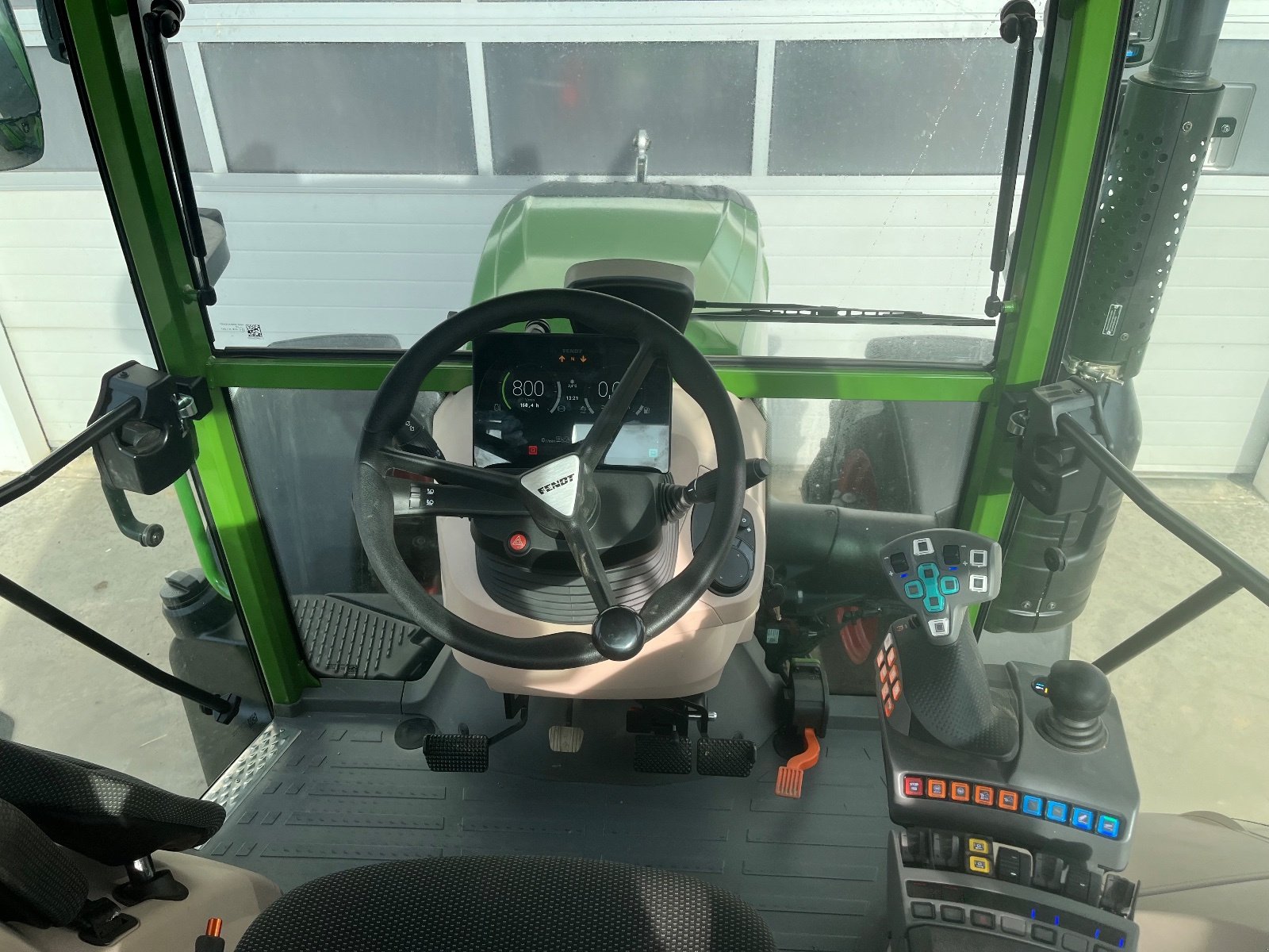 Traktor of the type Fendt 209 Vario, Gebrauchtmaschine in Eggenfelden (Picture 3)