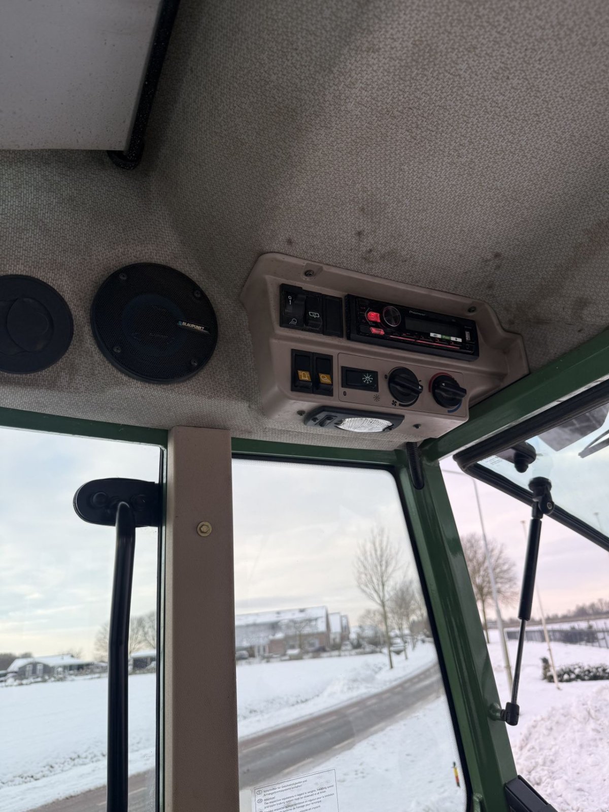 Traktor van het type Fendt 209p, Gebrauchtmaschine in Wadenoijen (Foto 4)