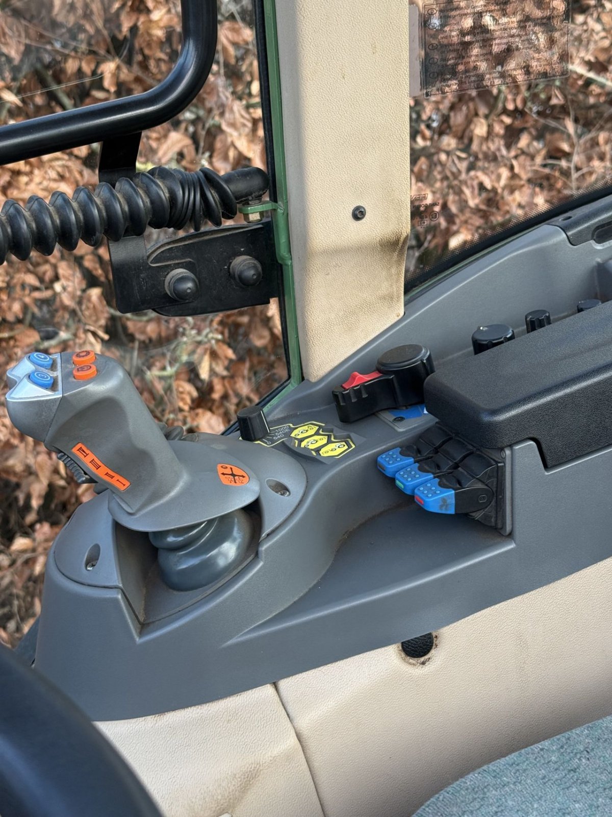 Traktor типа Fendt 209p, Gebrauchtmaschine в Wadenoijen (Фотография 6)