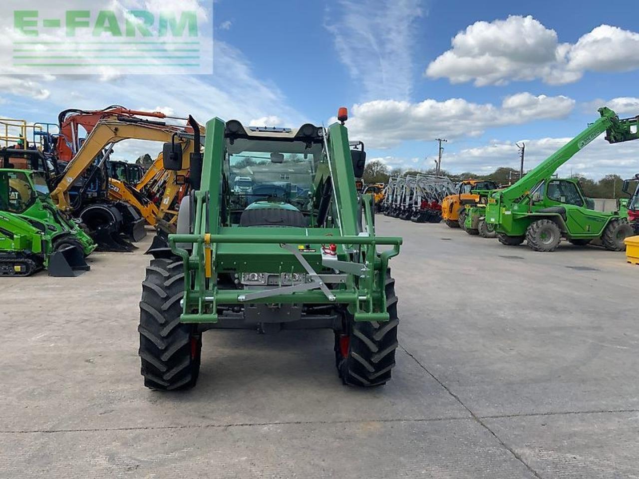 Traktor of the type Fendt 210 tractor (st23988), Gebrauchtmaschine in SHAFTESBURY (Picture 4)