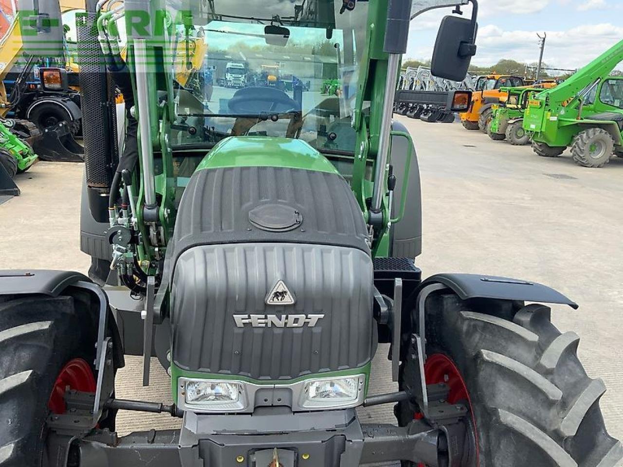 Traktor Türe ait Fendt 210 tractor (st23988), Gebrauchtmaschine içinde SHAFTESBURY (resim 21)