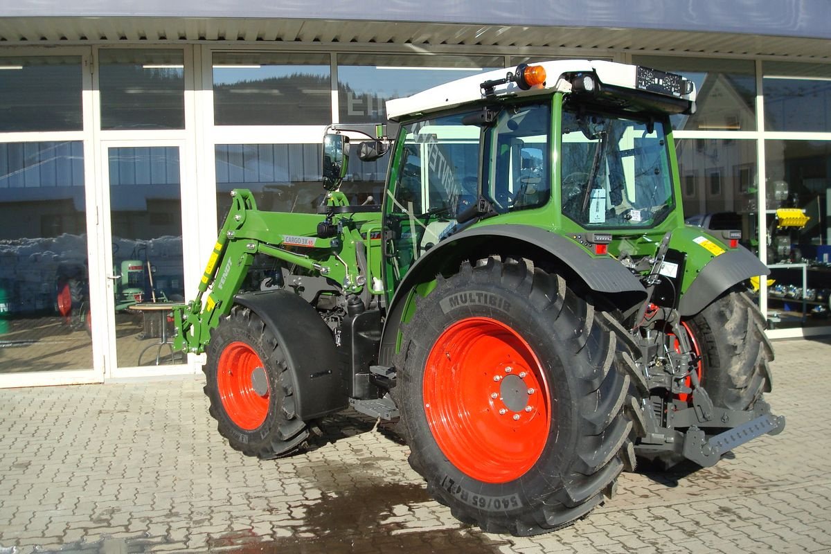 Traktor des Typs Fendt 210 Vario (FendtONE), Neumaschine in Judenburg (Bild 18)