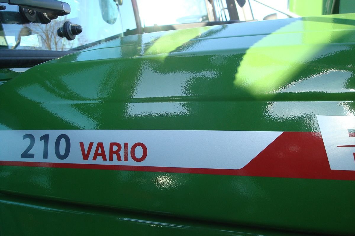 Traktor des Typs Fendt 210 Vario (FendtONE), Neumaschine in Judenburg (Bild 21)