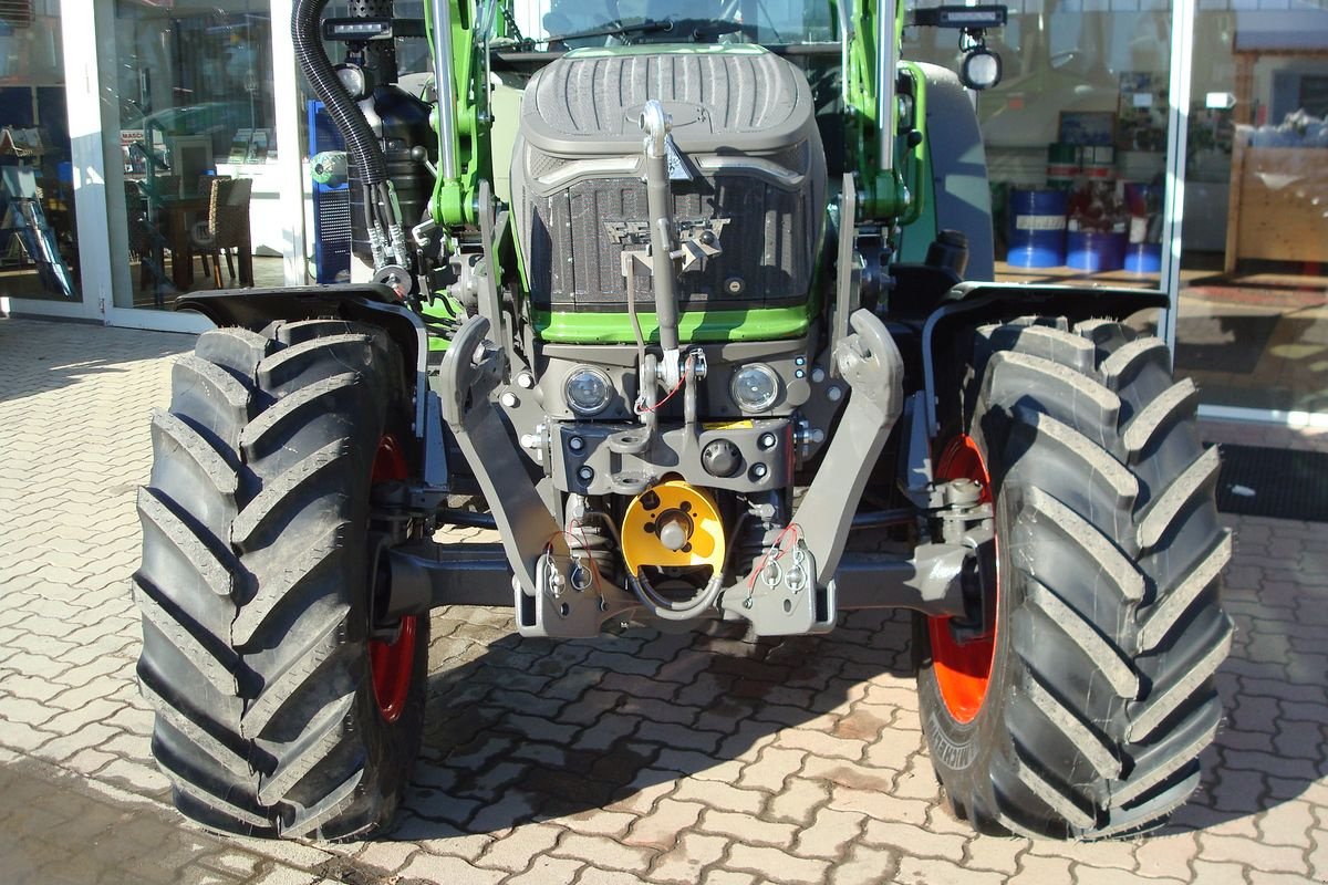 Traktor des Typs Fendt 210 Vario (FendtONE), Neumaschine in Judenburg (Bild 3)