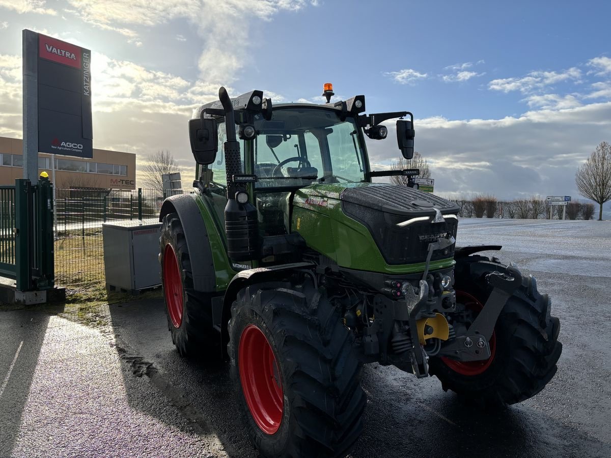 Traktor des Typs Fendt 210 Vario (FendtONE), Vorführmaschine in Arnreit (Bild 2)