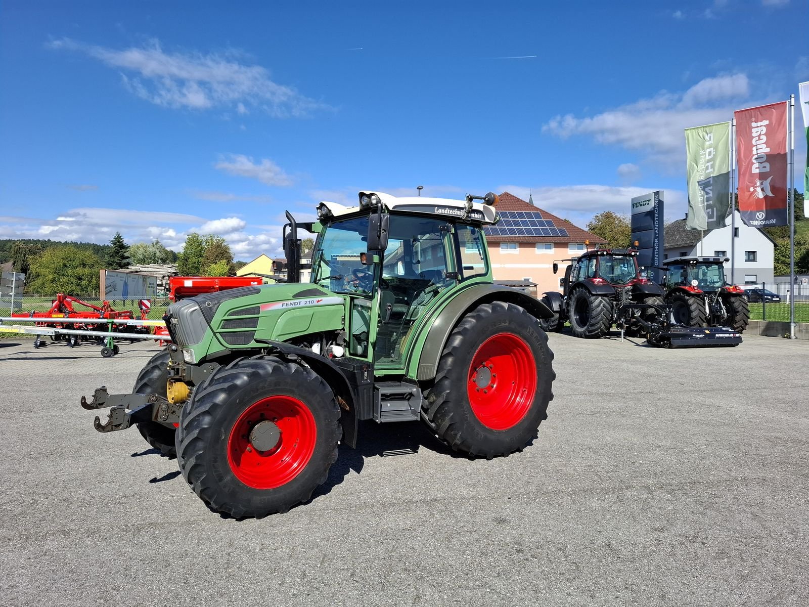 Traktor typu Fendt 210 Vario (Gen1), Gebrauchtmaschine v Saxen (Obrázek 2)