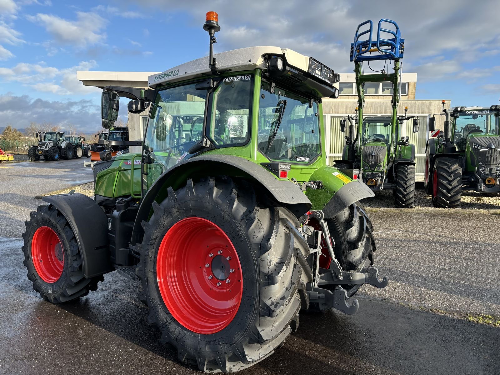 Traktor Türe ait Fendt 210 Vario (Gen3), Gebrauchtmaschine içinde Arnreit (resim 9)