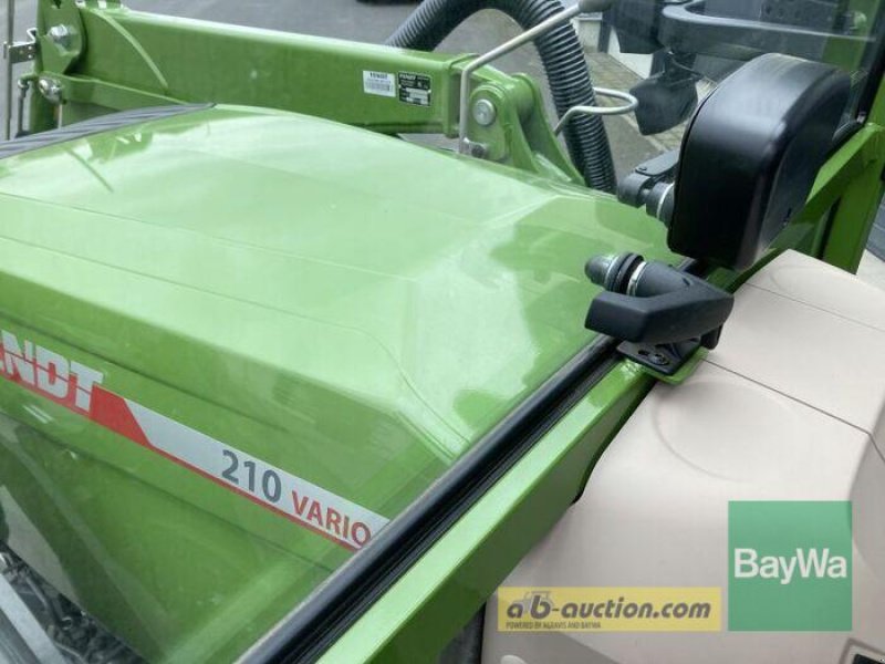 Traktor du type Fendt 210 VARIO GEN3 POWER, Gebrauchtmaschine en Wülfershausen (Photo 4)