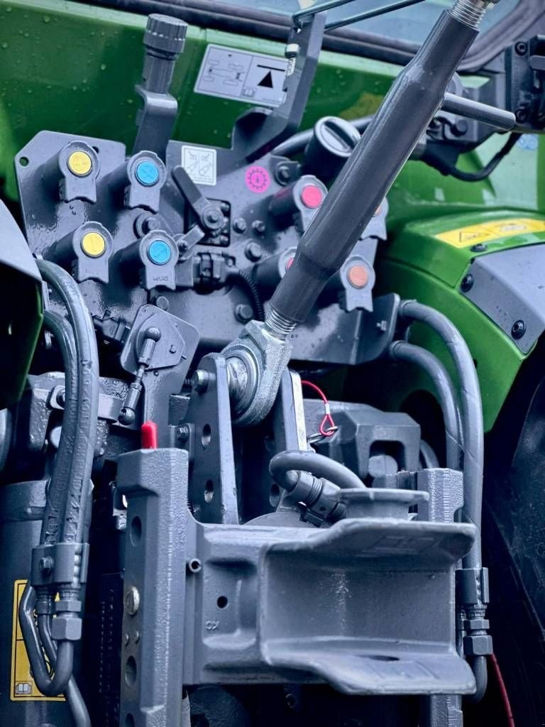 Traktor del tipo Fendt 210V Gen3 Vario Profi Smalspoor/Fruitteelttractor, Gebrauchtmaschine en Erichem (Imagen 8)
