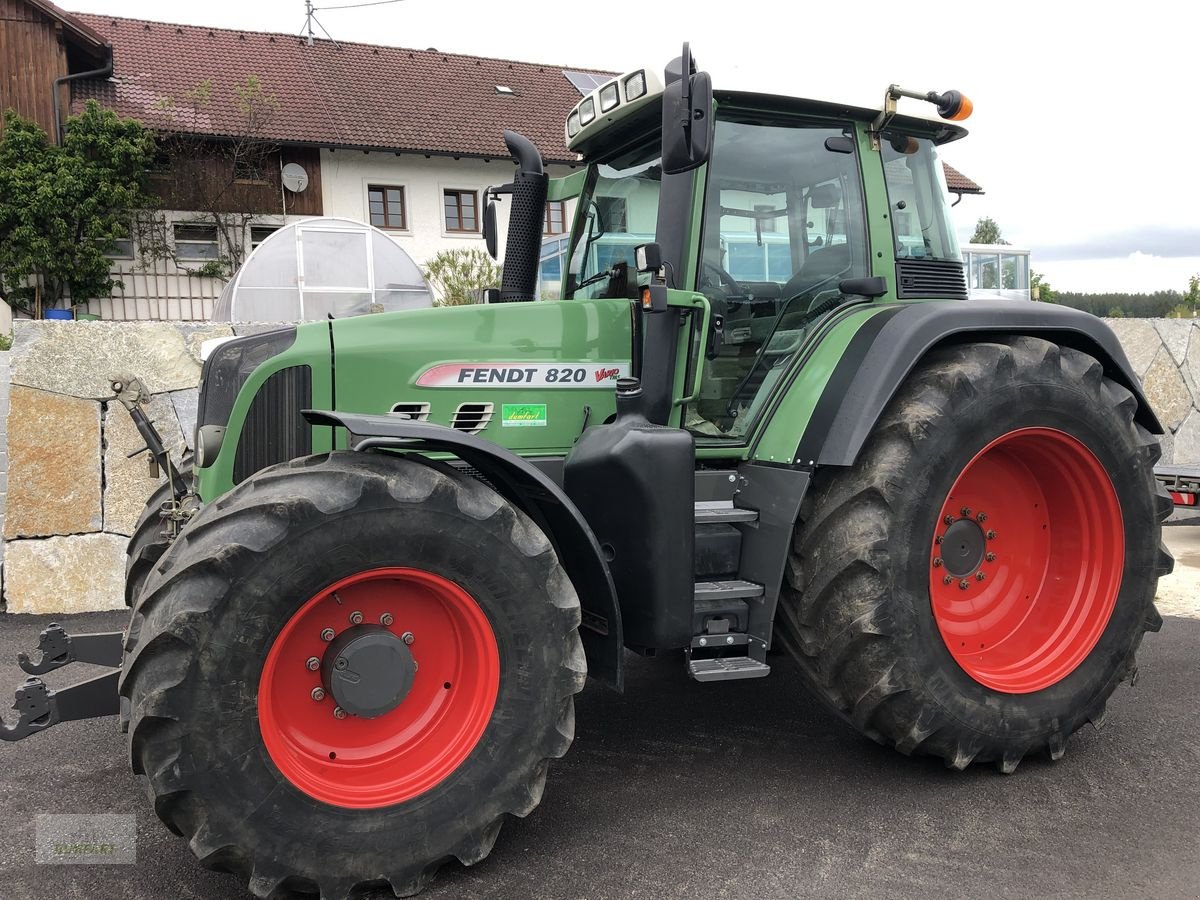 Traktor of the type Fendt 211-939 Vario, Mietmaschine in Bad Leonfelden (Picture 7)